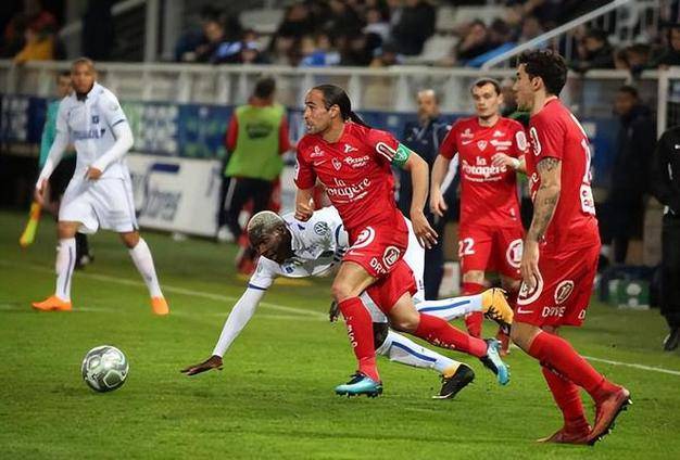 爱游戏官网-梅斯在客场与雷恩的比赛中获胜，士气高涨的简单介绍