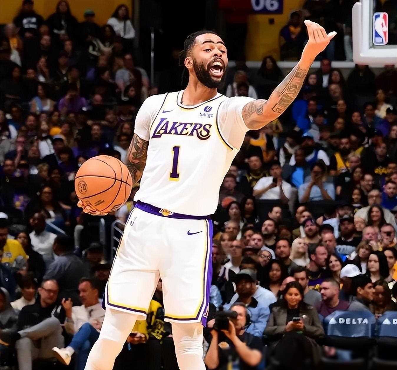 爱游戏网页版入口-雄鸟陷入低迷，季后赛形势岌岌可危