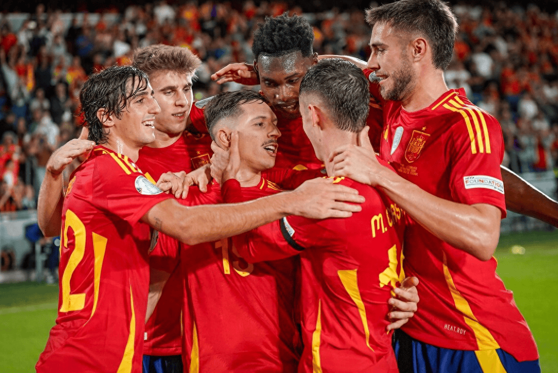 爱游戏官方入口-AC米兰豪取胜利，顺利晋级欧国联淘汰阶段的简单介绍