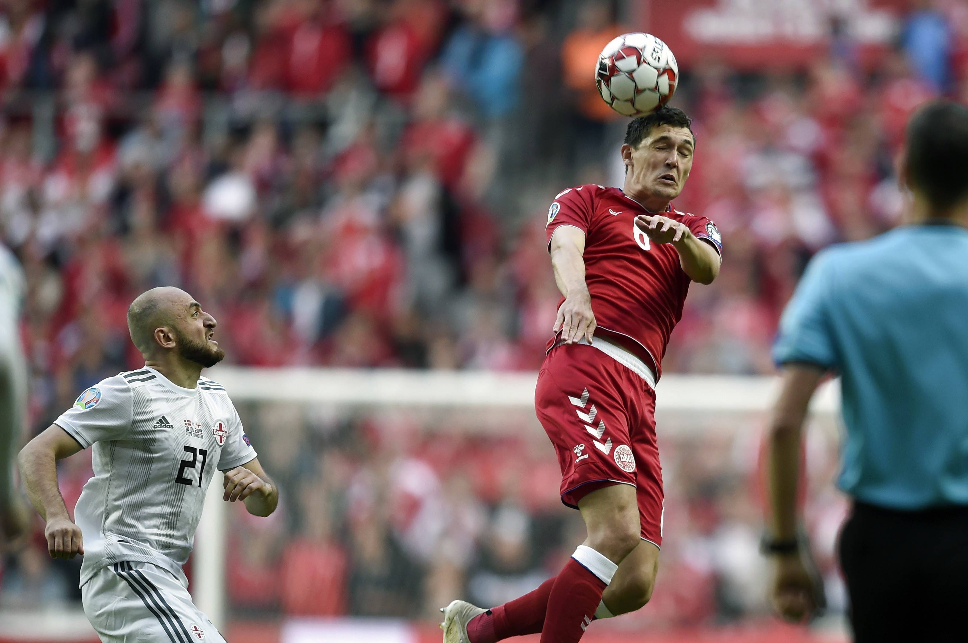 爱游戏官网网页版入口-全明星阵容荷兰，挑战捷克欧预赛瞩目对决的简单介绍