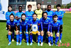 布里斯班女足势如破竹,秋高马肥 布里斯班女足势如破竹,秋高马肥