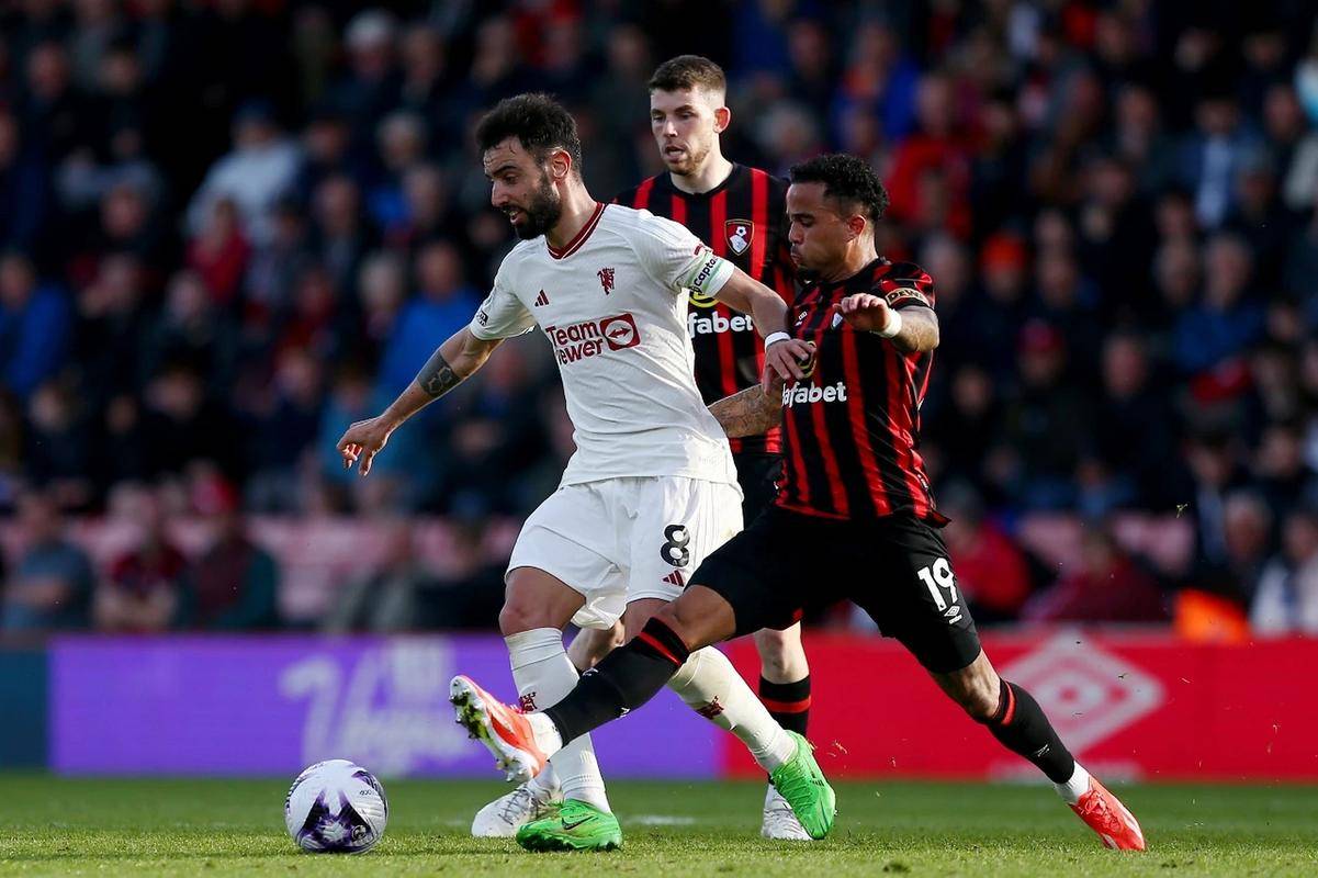 精彩纷呈的足球盛事引人期待 精彩纷呈的足球盛事引人期待