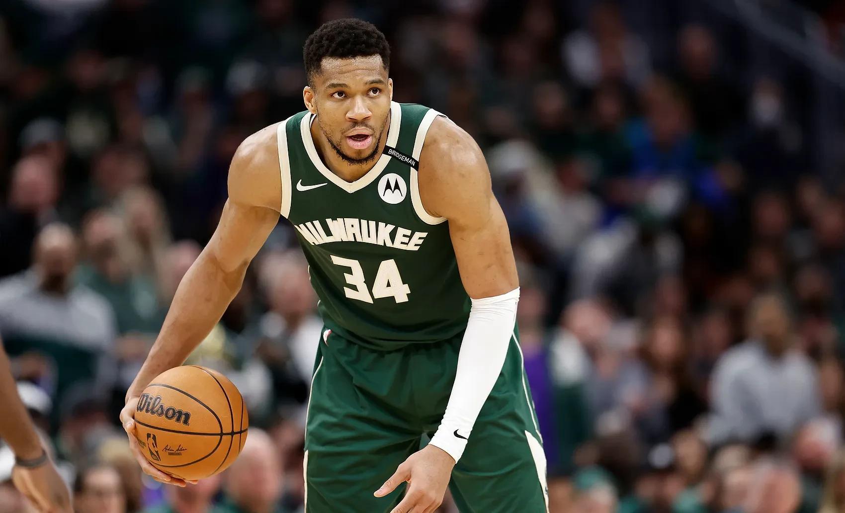 爱游戏官网网页版入口-火箭险胜掘金，卡佩拉分篮板率先的简单介绍