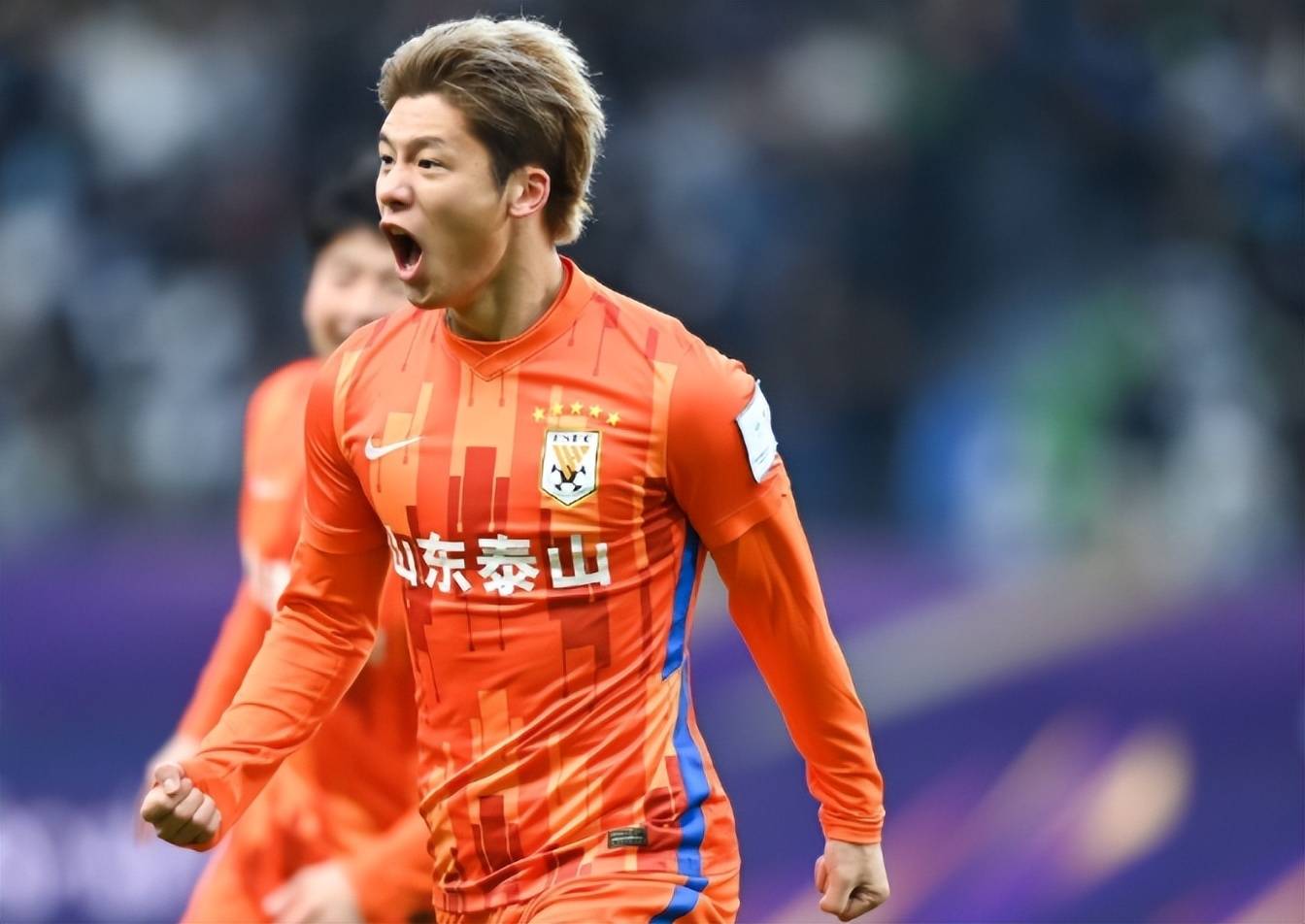 山东鲁能客场大胜,斩获三分 山东鲁能客场大胜,斩获三分