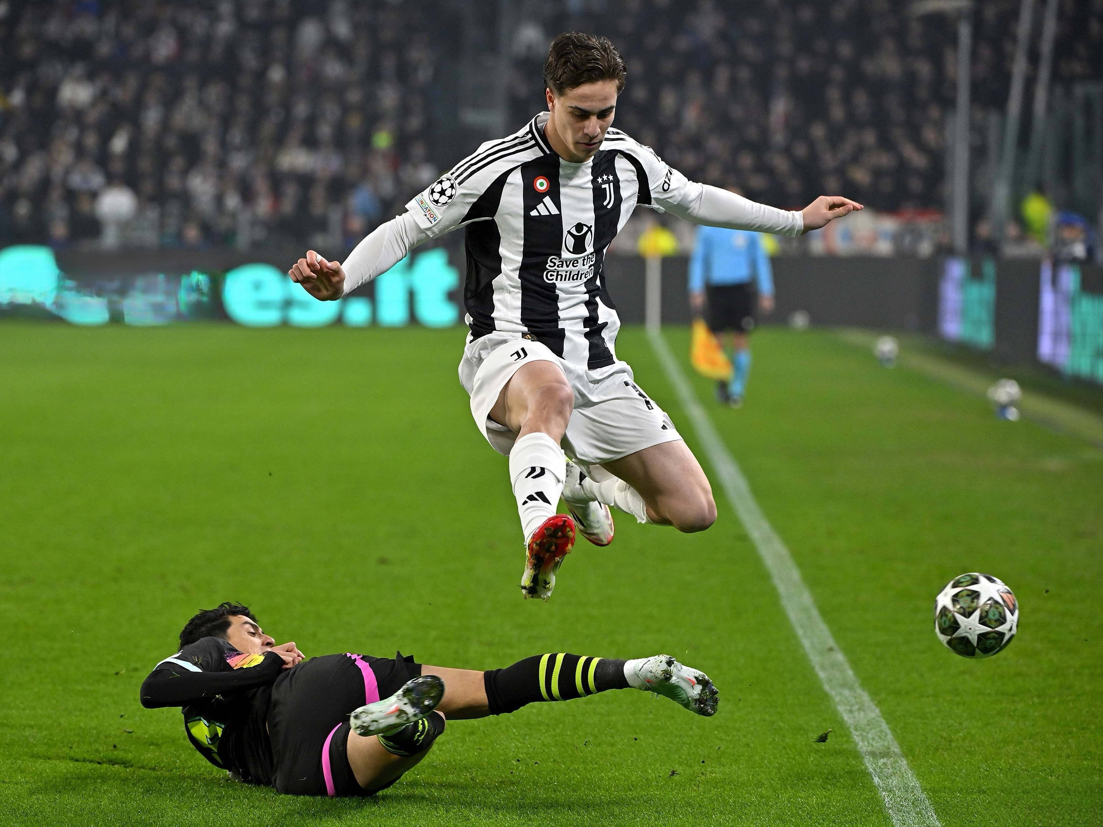 包含皇马表现欠佳,被阿贾克斯逆袭淘汰出局的词条 包含皇马表现欠佳,被阿贾克斯逆袭淘汰出局的词条