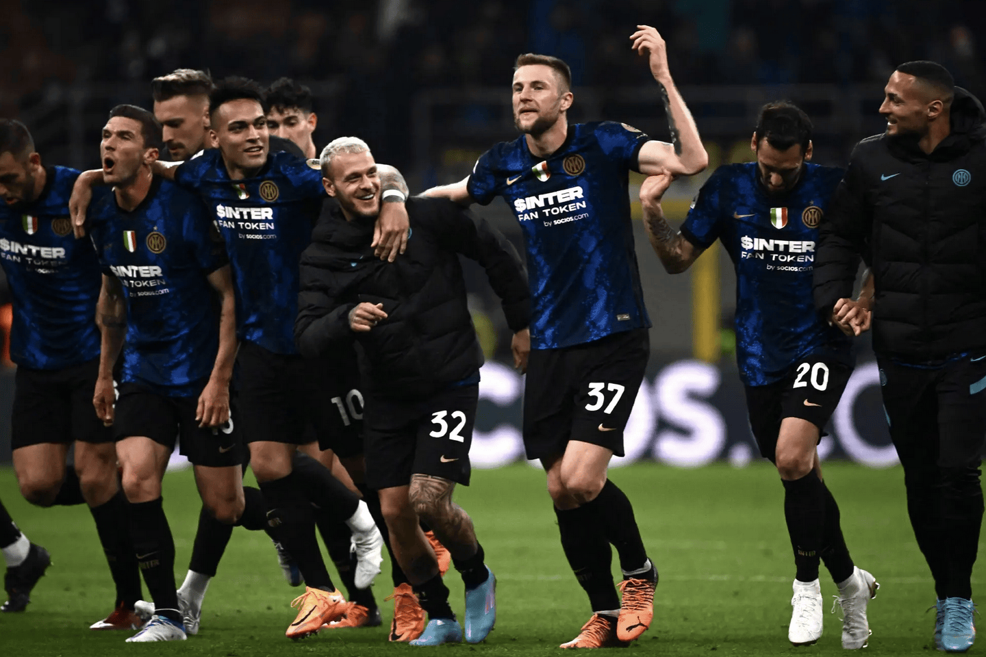 爱游戏在线登录-尤文图斯逆转胜利，队员们斗志昂扬的简单介绍