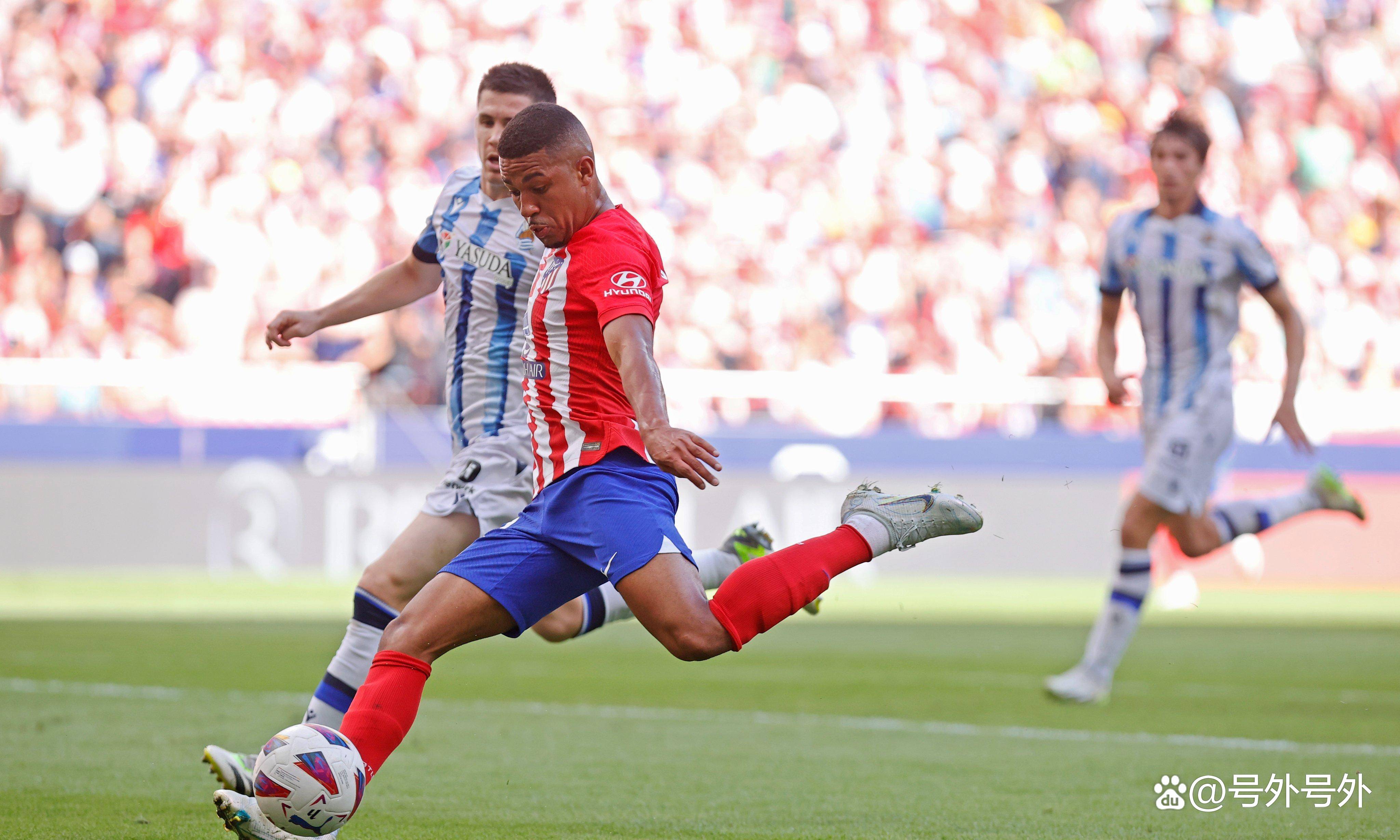 爱游戏在线-意外发生！球队意外逆转，赢得令人震惊的比赛