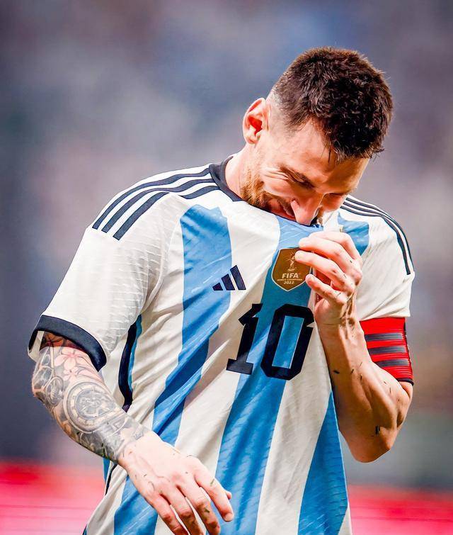 爱游戏官方入口-主力球员伤愈复出阿根廷国家队备战