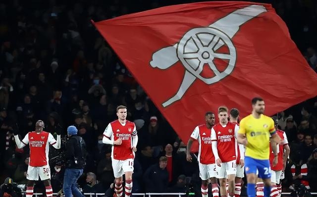 关于皇马客场击败拜仁,晋级前景一片光明的信息 关于皇马客场击败拜仁,晋级前景一片光明的信息