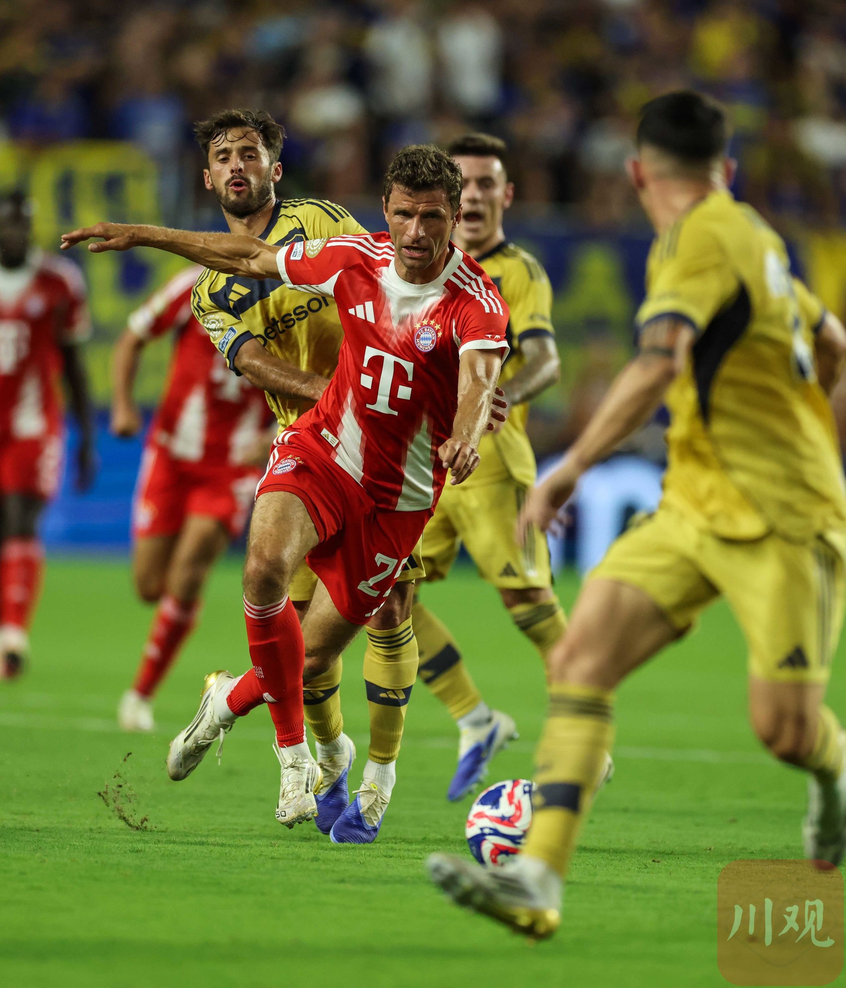 爱游戏官方入口-拜仁慕尼黑球队整体表现出色