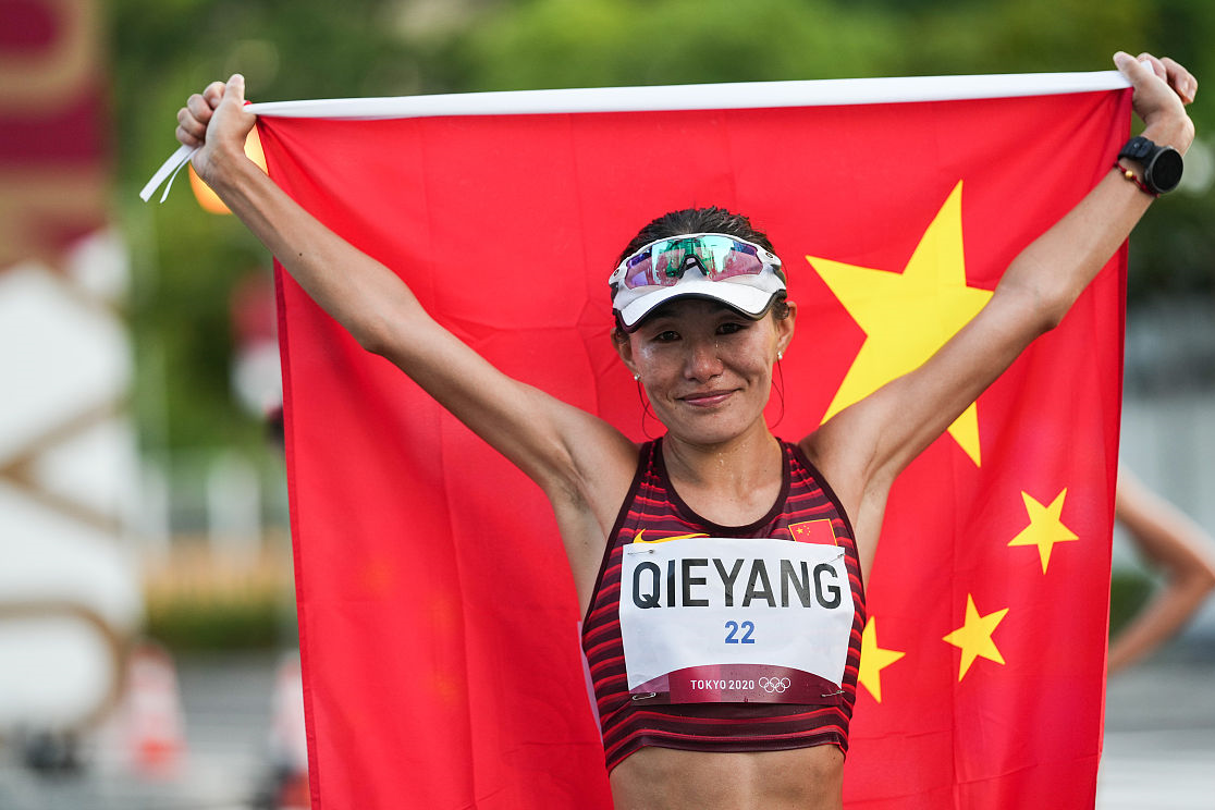 爱游戏官网-意大利队斩获多枚奖牌，崭露头角