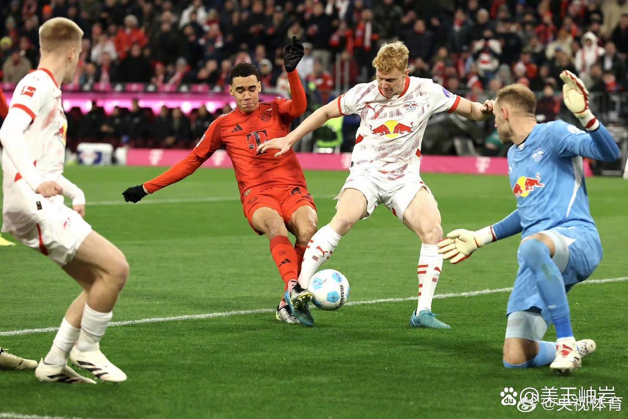 爱游戏官网网页版入口-拜仁慕尼黑主场惜败，尴尬失利