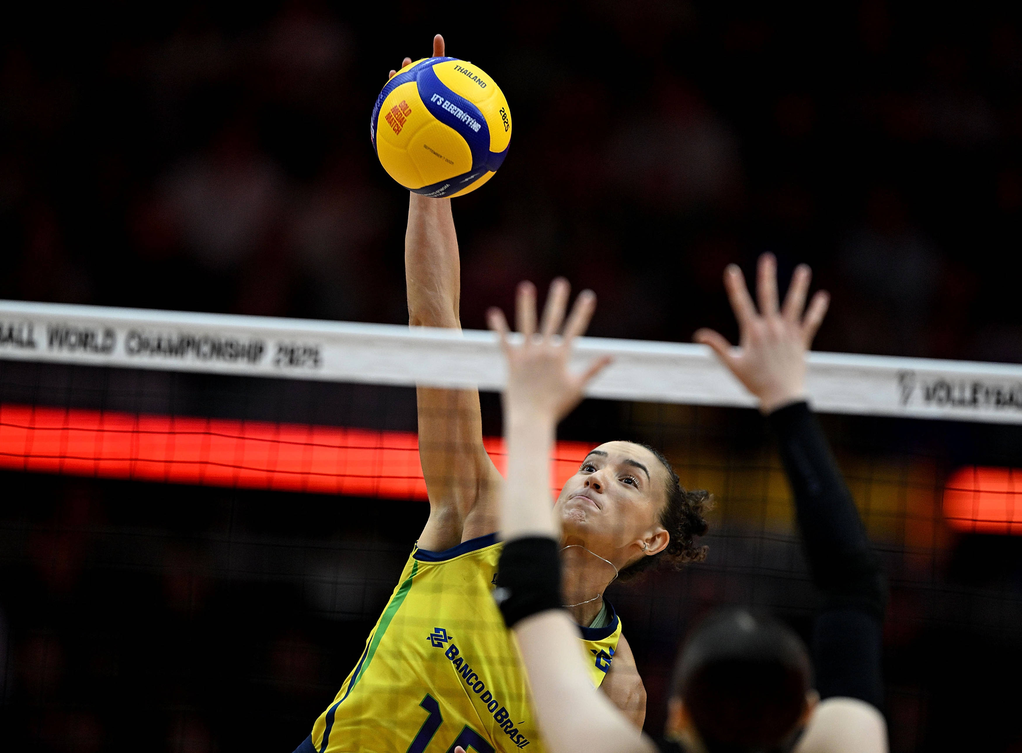 爱游戏官网-巴西排球队成功晋级女子半决赛